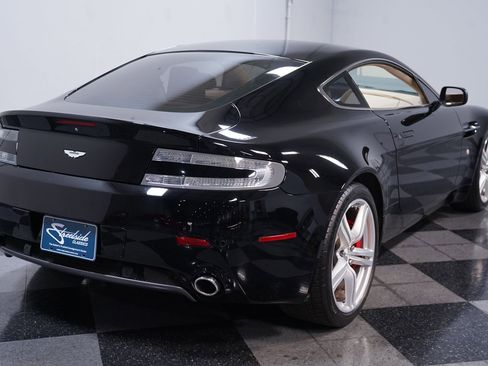 Used 2009 Aston Martin V8 Vantage Coupe image 10