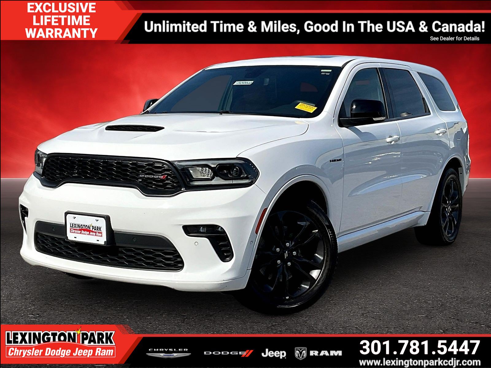 Used 2022 Dodge Durango R/T w/ Blacktop Package AWD/4WD image 3