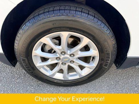 Used 2019 Chevrolet Equinox LT FWD image 28