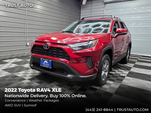 Used 2022 Toyota RAV4 XLE w/ Convenience Package AWD/4WD image 1
