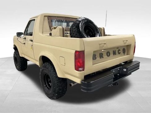 Used 1989 Ford Bronco Custom image 7