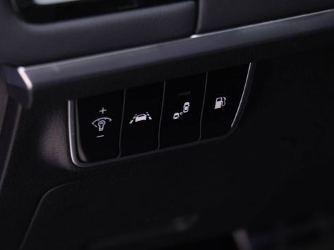 Used 2020 Kia Stinger GT1 image 14