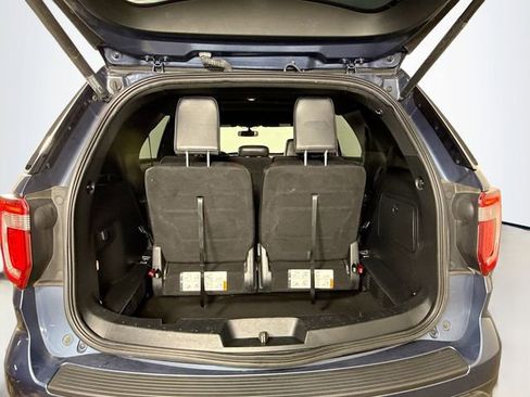 Certified 2019 Ford Explorer XLT w/ Equipment Group 202A image 26