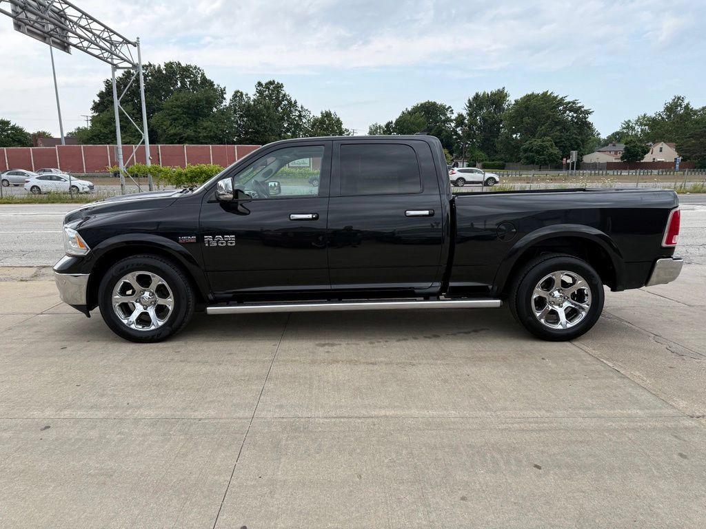 Used 2015 RAM 1500 Laramie w/ Convenience Group AWD/4WD image 12