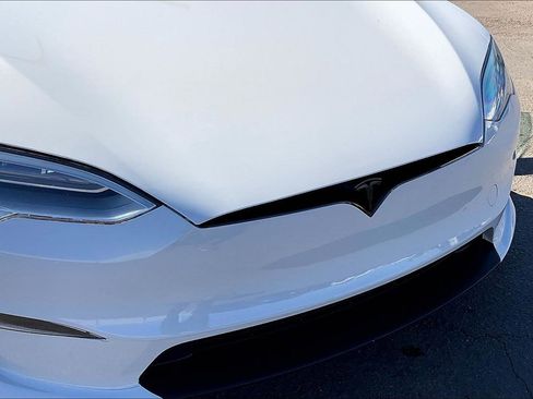 Used 2021 Tesla Model S Plaid image 19