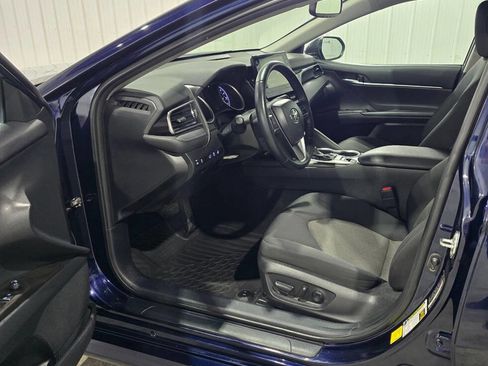 Used 2021 Toyota Camry LE w/ Cold Weather Package image 7