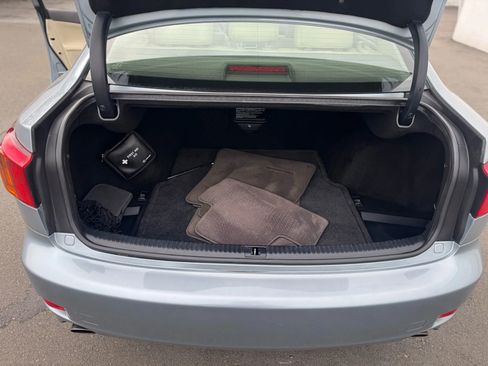 Used 2009 Lexus IS 250 image 22