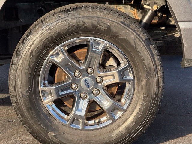 Used 2022 Ford F150 XLT w/ Equipment Group 302A High AWD/4WD image 11