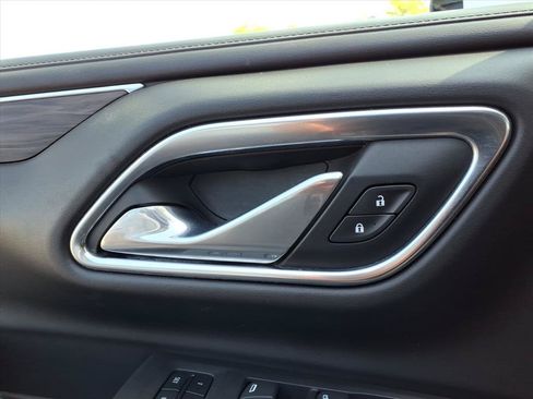 Used 2021 Chevrolet Tahoe LT AWD/4WD image 14