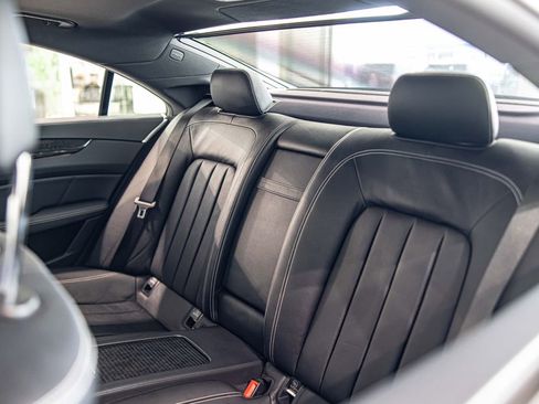 Used 2012 Mercedes-Benz CLS 550 4MATIC image 36