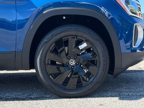 New 2026 Volkswagen Atlas SE AWD/4WD image 6