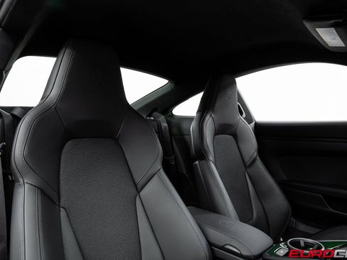 Used 2025 Porsche 911 GT3 image 42