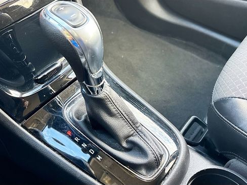 Used 2018 Buick Encore Preferred image 17