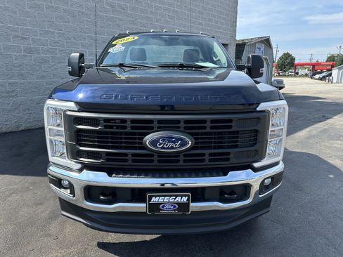 Used 2024 Ford F350 XL w/ Snow Plow/Camper Package AWD/4WD image 3