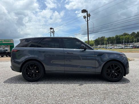 Used 2023 Land Rover Range Rover Sport SE AWD/4WD image 43