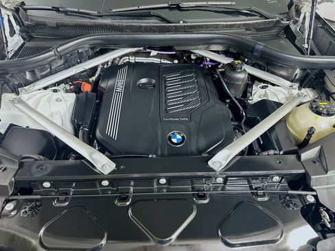 Used 2023 BMW X5 sDrive40i w/ Parking Assistance Package image 35