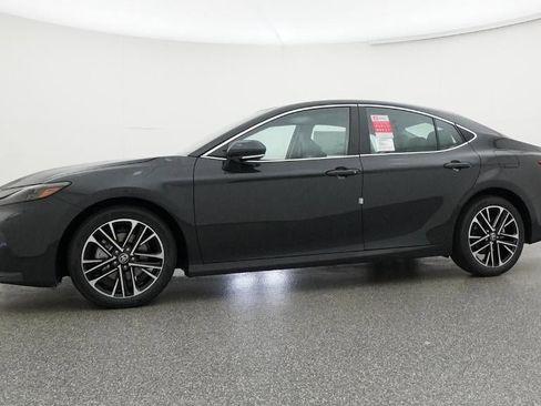 New 2026 Toyota Camry XLE image 18