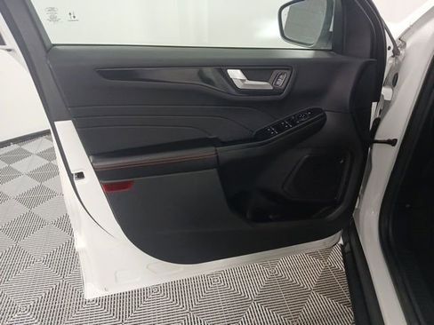 Used 2024 Ford Escape ST-Line Select image 21