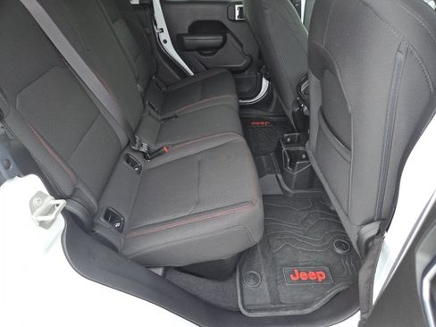 Used 2023 Jeep Gladiator Rubicon w/ Trailer Tow Package image 21