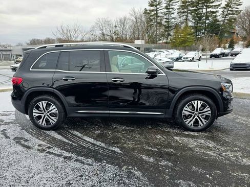 New 2026 Mercedes-Benz GLB 250 4MATIC image 7