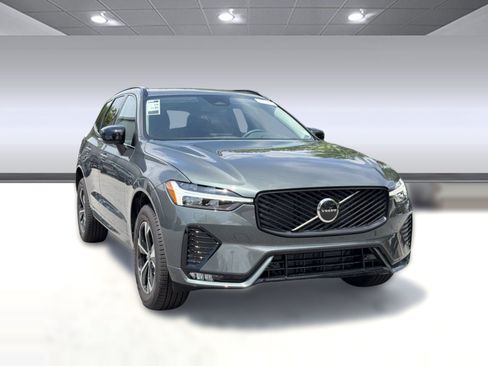 New 2026 Volvo XC60 B5 Core w/ Climate Package AWD/4WD image 7