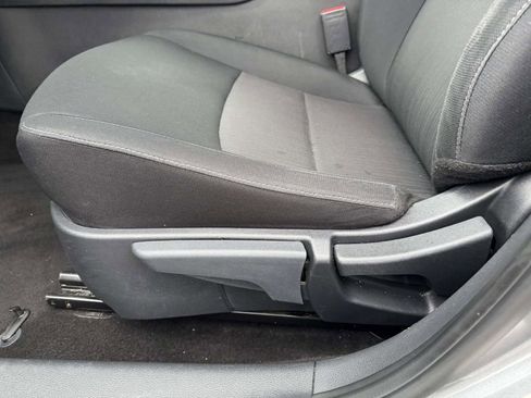 Used 2024 Nissan Sentra SV FWD image 21