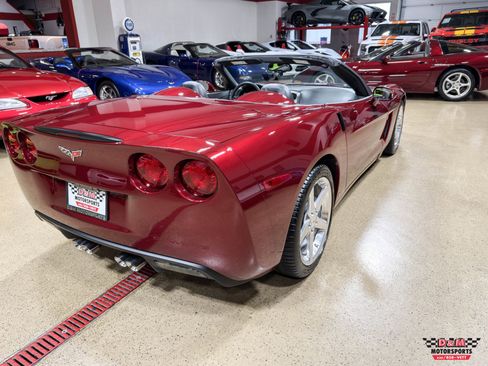 Used 2007 Chevrolet Corvette Convertible w/ Preferred Equipment Group image 46