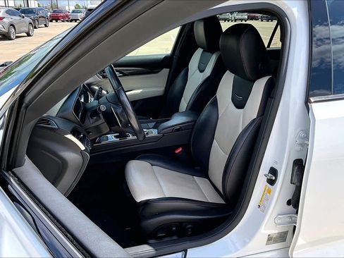 Used 2020 Cadillac CT5 Sport RWD image 8