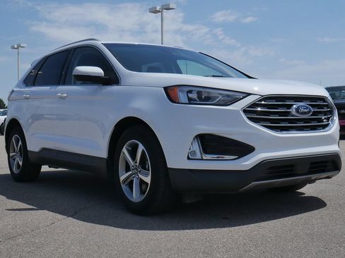 Used 2020 Ford Edge SEL w/ Cargo Accessory Package AWD/4WD image 13