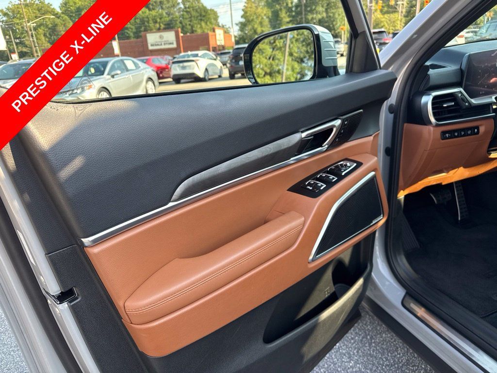Used 2023 Kia Telluride SX Prestige X-Line AWD/4WD image 9