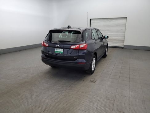 Used 2019 Chevrolet Equinox LS AWD/4WD image 9