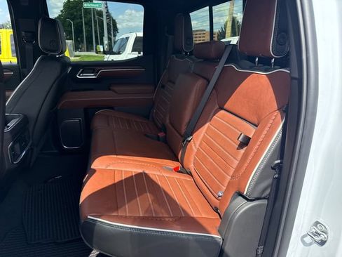 Used 2026 GMC Sierra 1500 Denali Ultimate AWD/4WD image 14