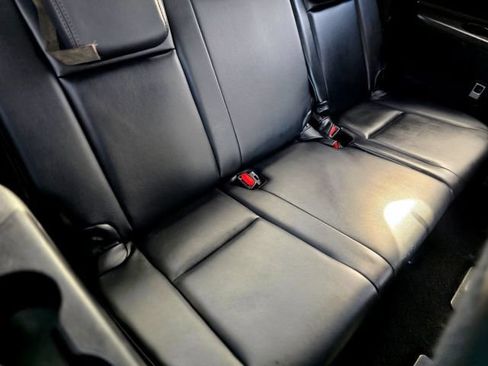 Used 2015 Toyota Highlander Limited AWD/4WD image 49