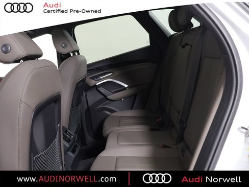 Certified 2025 Audi Q5 Premium w/ Convenience Package AWD/4WD image 23