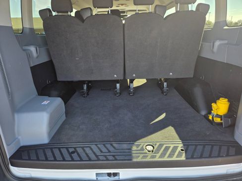 Certified 2017 Ford Transit 350 XLT image 17