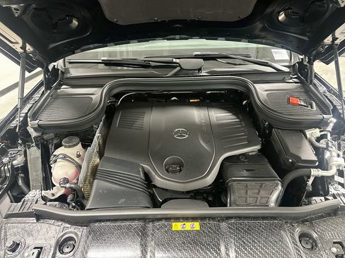 Certified 2026 Mercedes-Benz GLE 450 4MATIC image 31