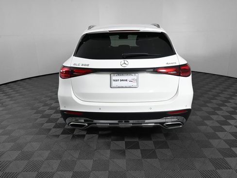 Certified 2025 Mercedes-Benz GLC 300 4MATIC image 27