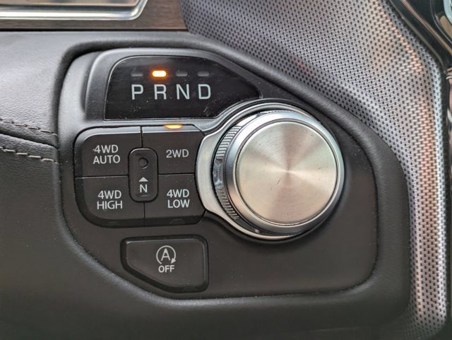 Certified 2020 RAM 1500 Limited w/ Black Appearance Package AWD/4WD image 28