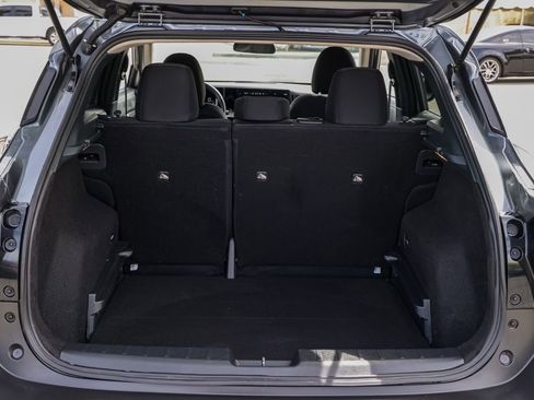 Used 2025 Nissan Kicks SV FWD image 16