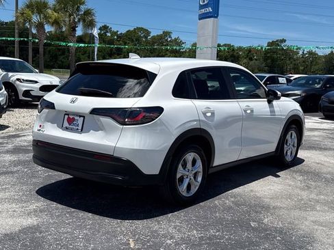 Certified 2025 Honda HR-V LX image 7