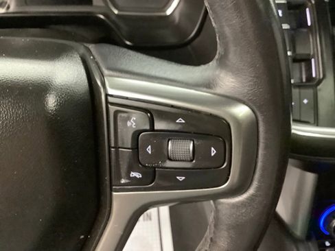 Used 2021 Chevrolet Suburban Z71 w/ Luxury Package AWD/4WD image 17