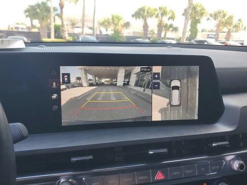 Certified 2024 Kia Telluride SX X-Line AWD/4WD image 25