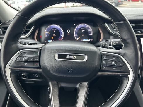 Used 2022 Jeep Grand Cherokee L Limited image 37
