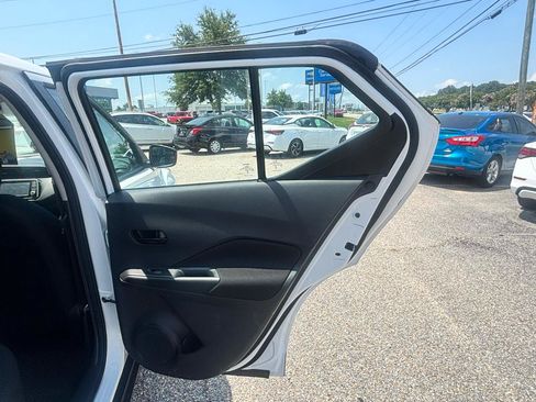 Used 2024 Nissan Kicks S FWD image 60