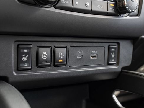 New 2026 Nissan Frontier SV w/ All-Weather Content Package AWD/4WD image 19