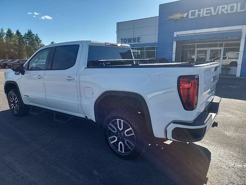 Used 2021 GMC Sierra 1500 AT4 AWD/4WD image 3