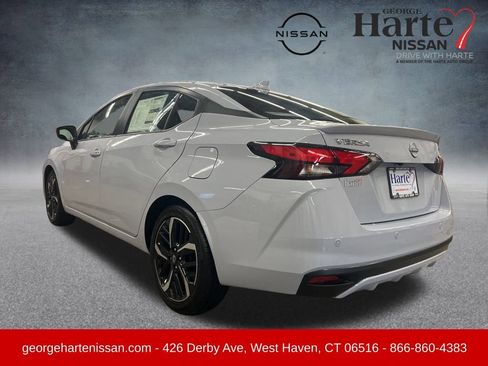 New 2025 Nissan Versa SR image 3