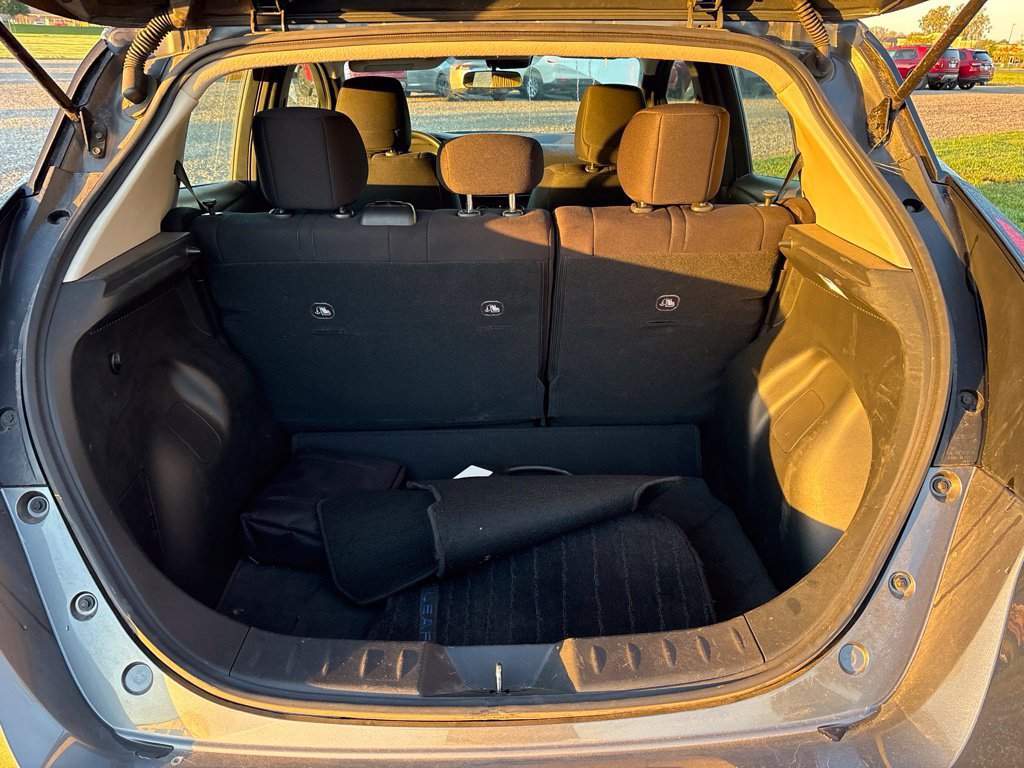 Used 2025 Nissan Leaf S FWD image 8