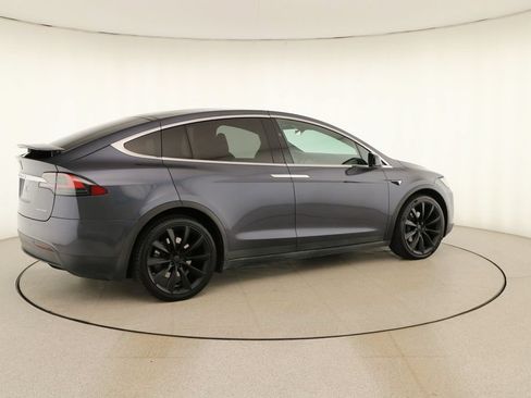 Used 2019 Tesla Model X AWD/4WD image 7