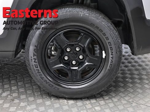 Used 2021 Jeep Renegade Sport AWD/4WD image 8